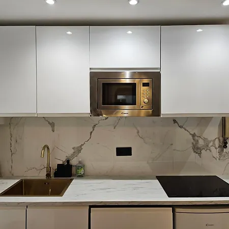 Highstay Champs Elysees Arc De Triomphe Apartman