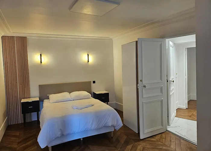 شقة Highstay Champs Elysees Arc De Triomphe باريس